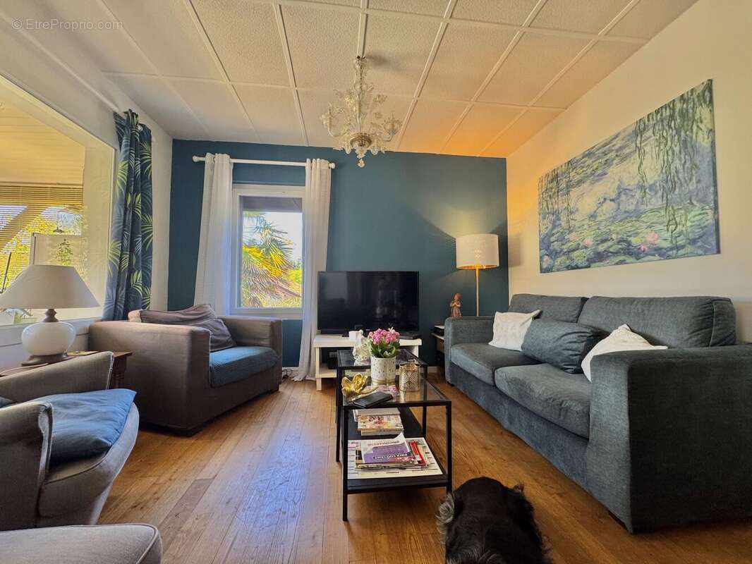 Maison à BEYNAC-ET-CAZENAC