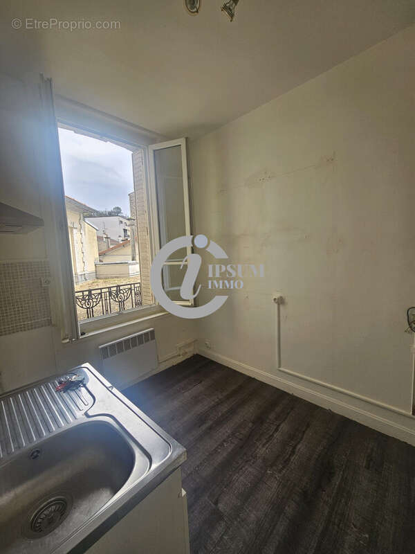 Appartement à ASNIERES-SUR-SEINE