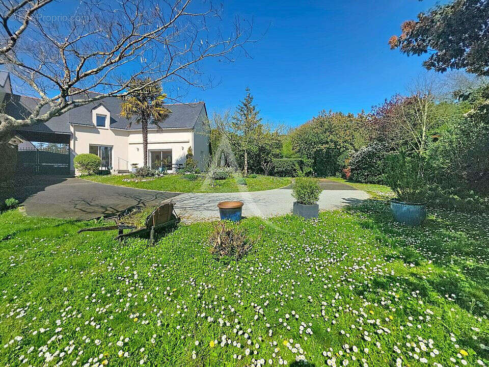 Maison à BOUCHEMAINE