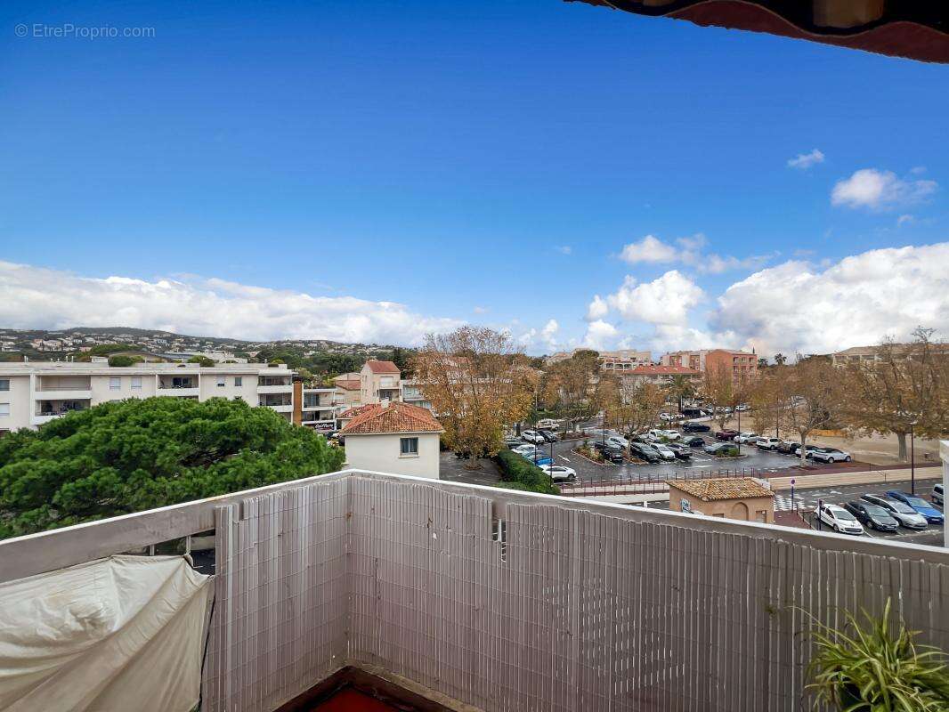 Appartement à FREJUS