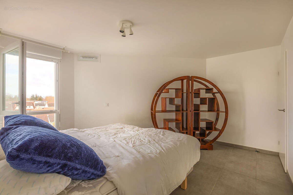 Appartement à CHENNEVIERES-SUR-MARNE