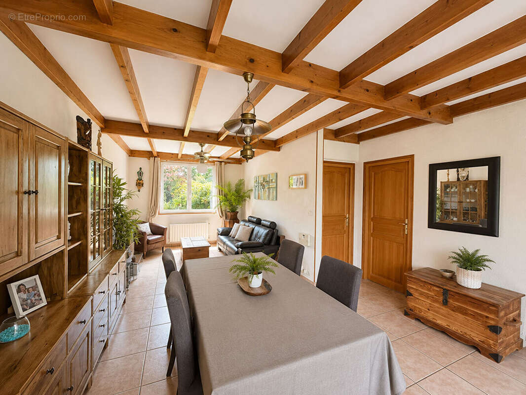 Maison à JOUY-EN-JOSAS