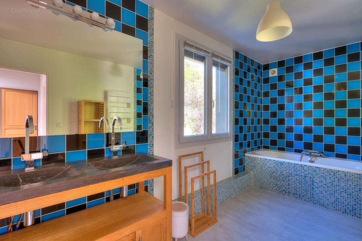 Maison à MARCOUSSIS