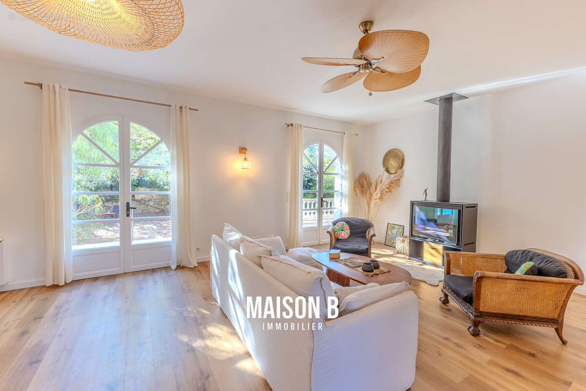 Maison à SAINT-RAPHAEL