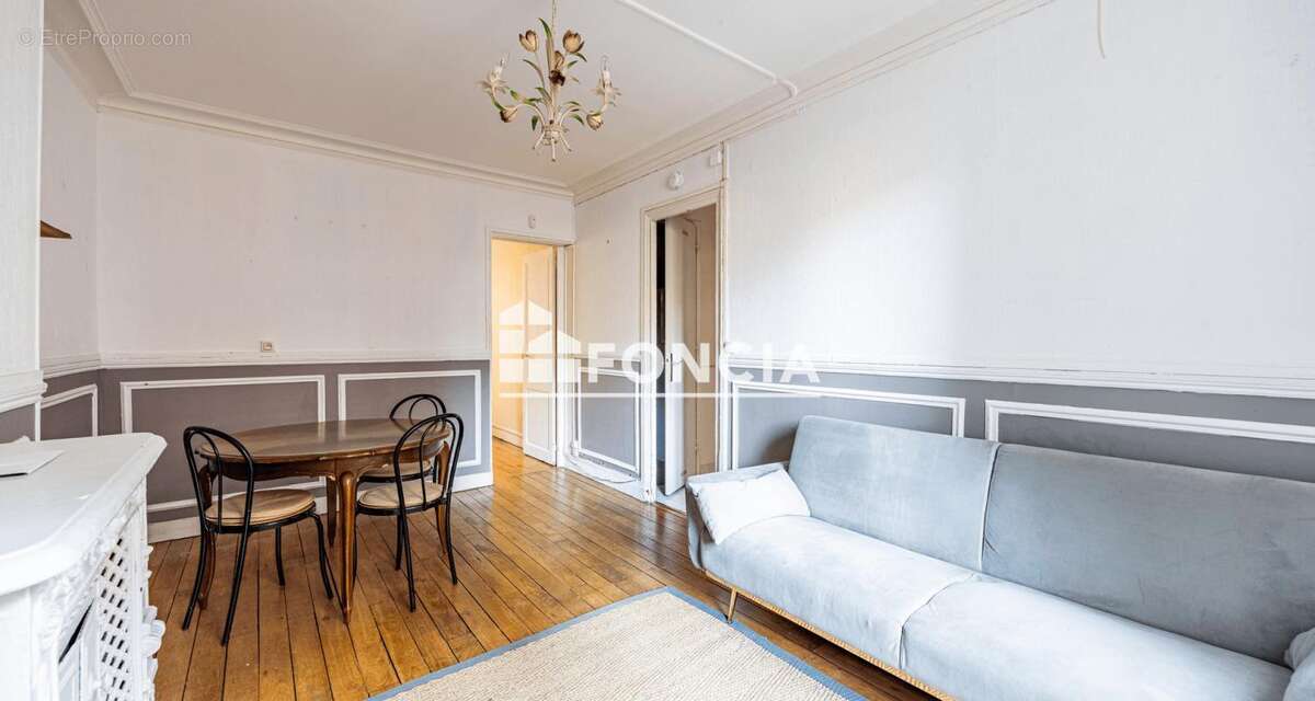 Appartement à PARIS-11E