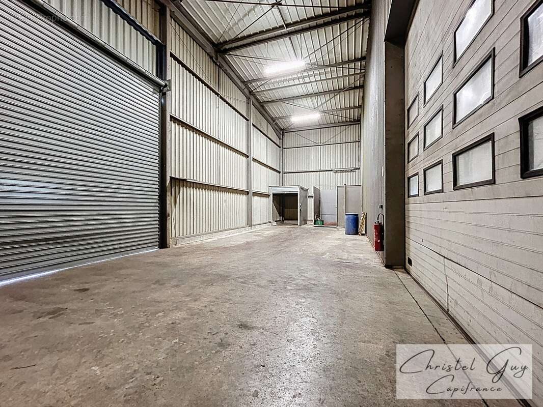 Local/bureau/Entrepôt à vendre SAINT PATERNE RACAN (37), 30 minutes de Tours - photo 6