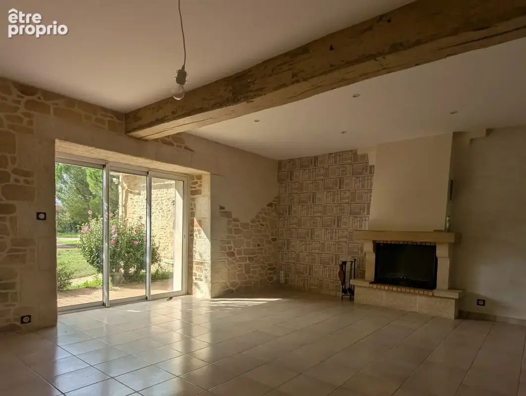 Ensemble immobilier de 2 maisons en pierre et une grange vendéenne a proximité de vouvant - photo 9