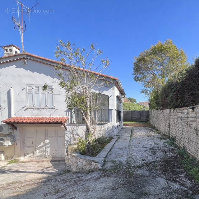 Maison à LA COLLE-SUR-LOUP