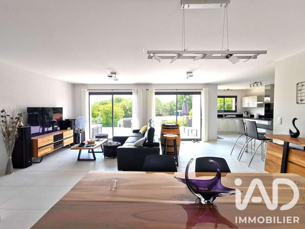 Maison 125 m² à Figeac  - photo 7