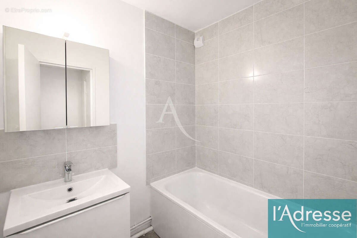 Appartement Evry Courcouronnes 1 pièce 33.62 m2 - photo 3
