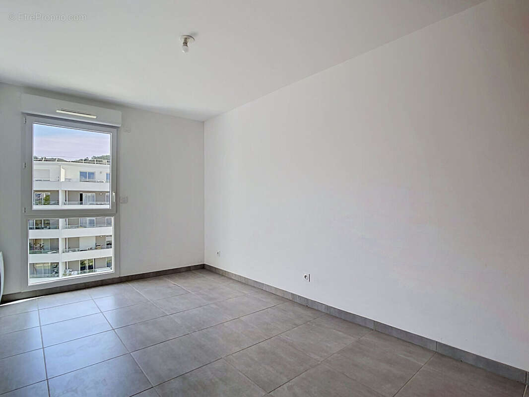 Appartement à MARSEILLE-9E