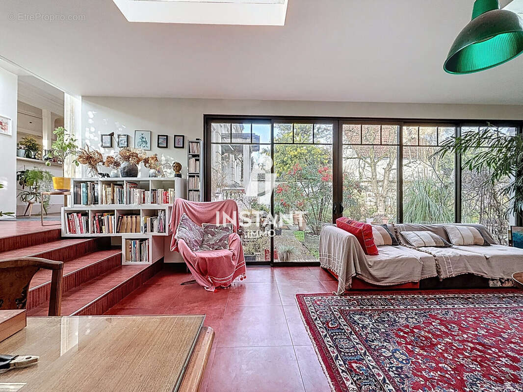 Maison à NEUILLY-PLAISANCE