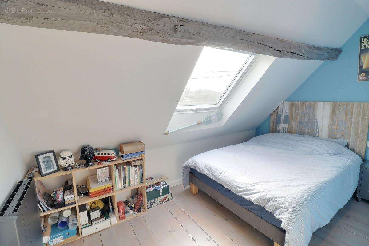 Belle maison en pierres - 200m² + dépendance - photo 16
