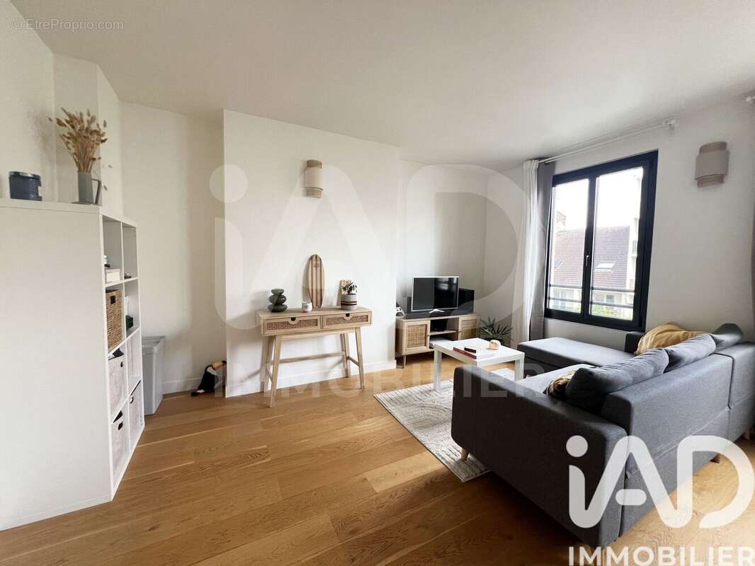 Photo 2 - Appartement à PUTEAUX