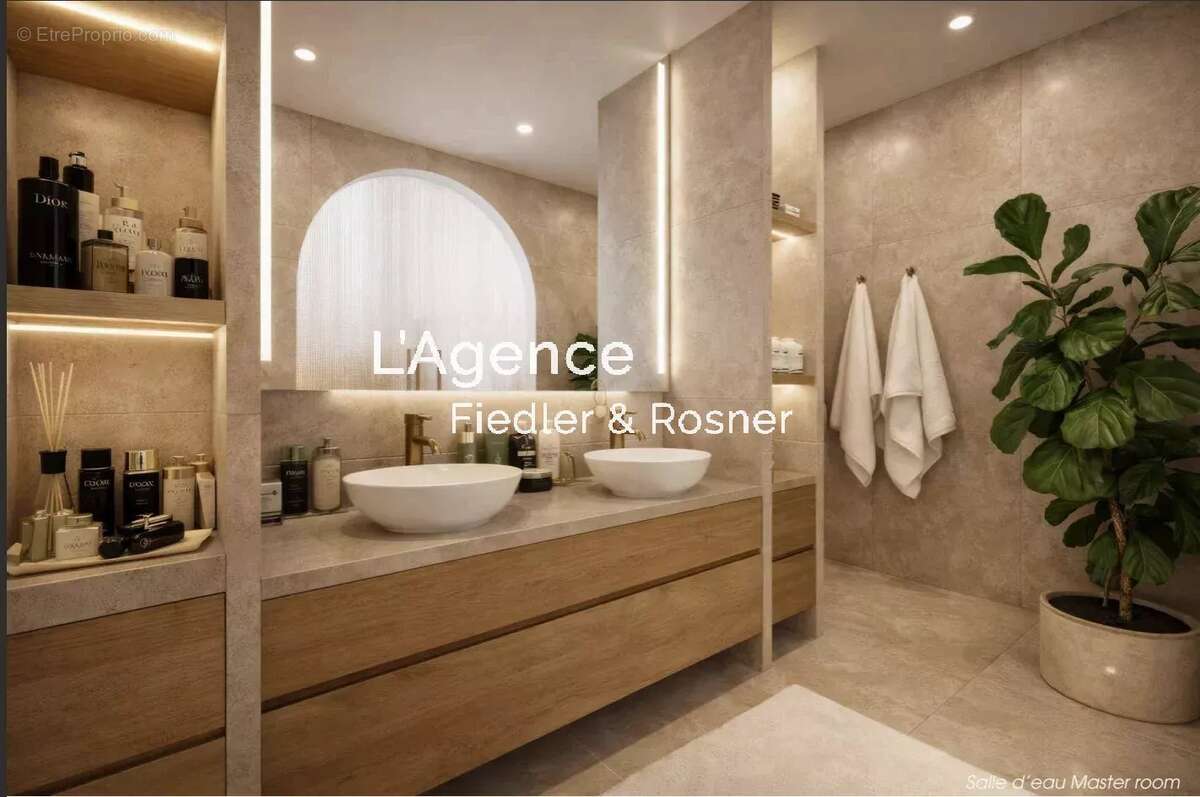 Appartement à SAINT-TROPEZ