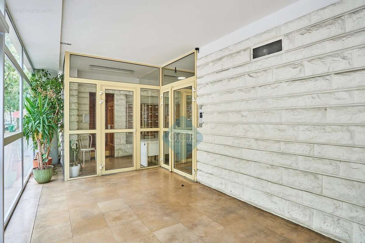 Appartement à PARIS-11E