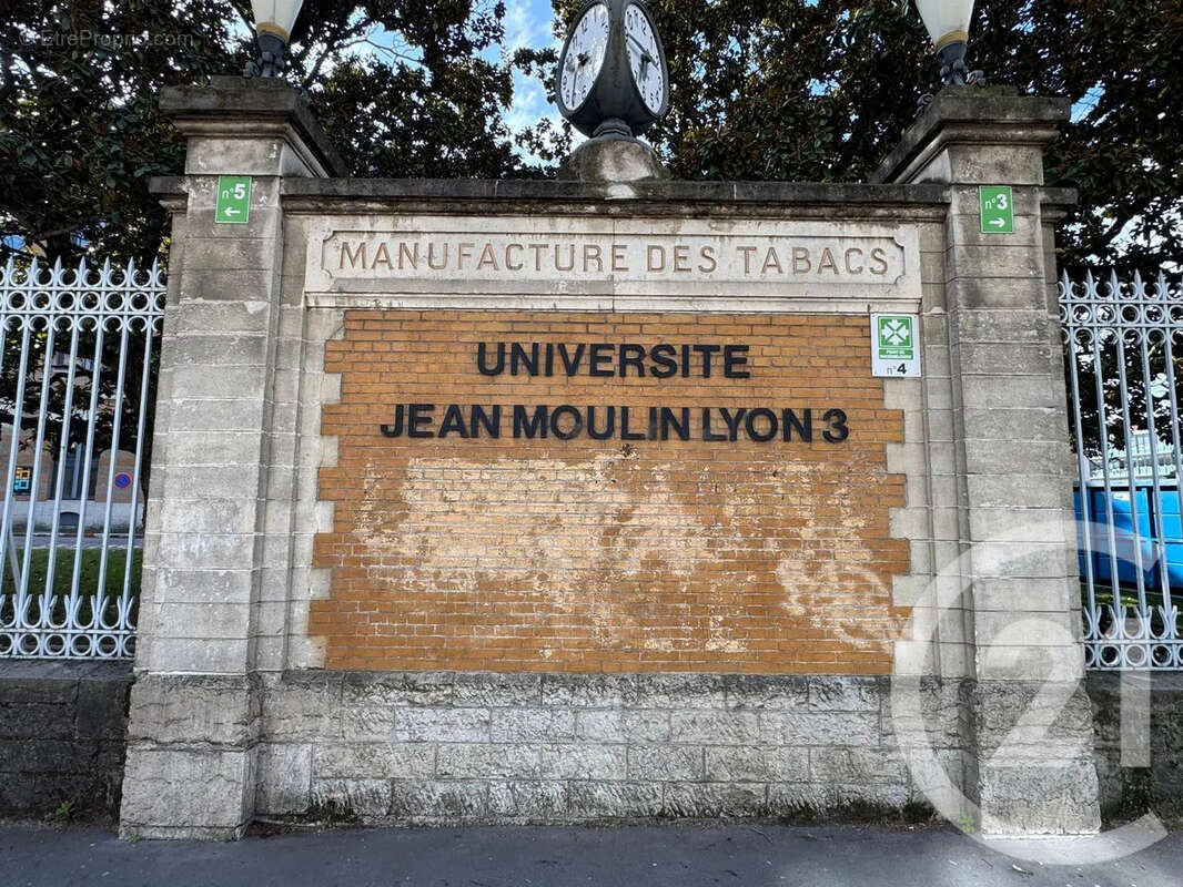 Appartement à LYON-7E