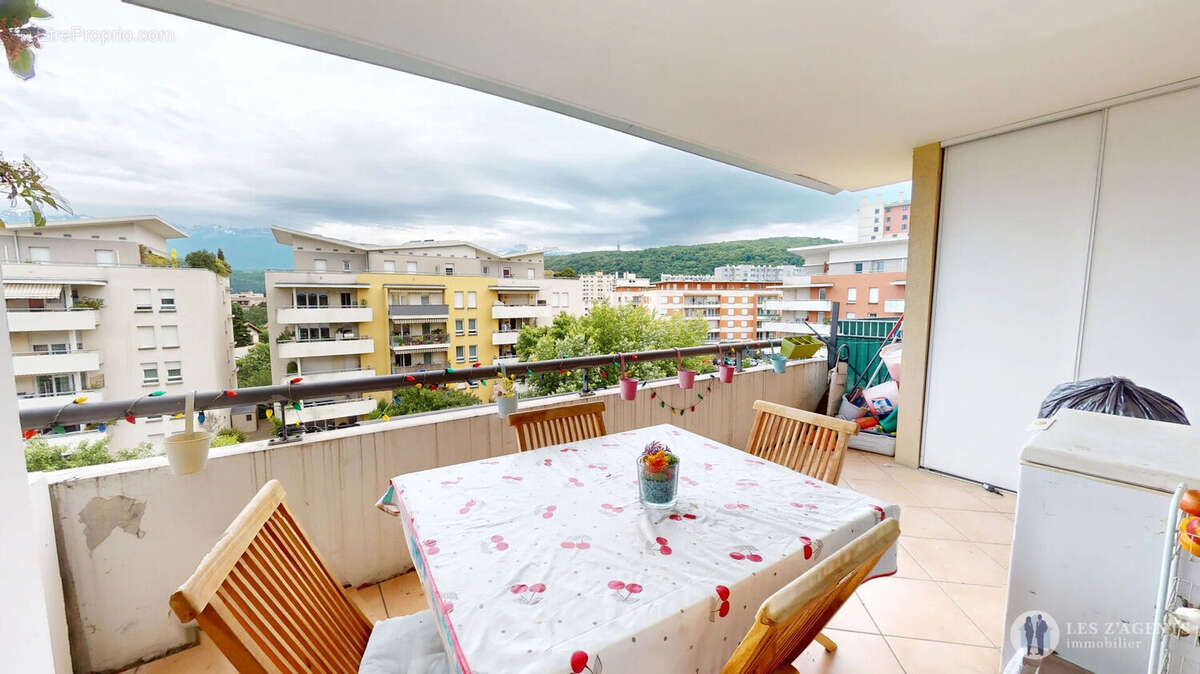 Appartement à ECHIROLLES