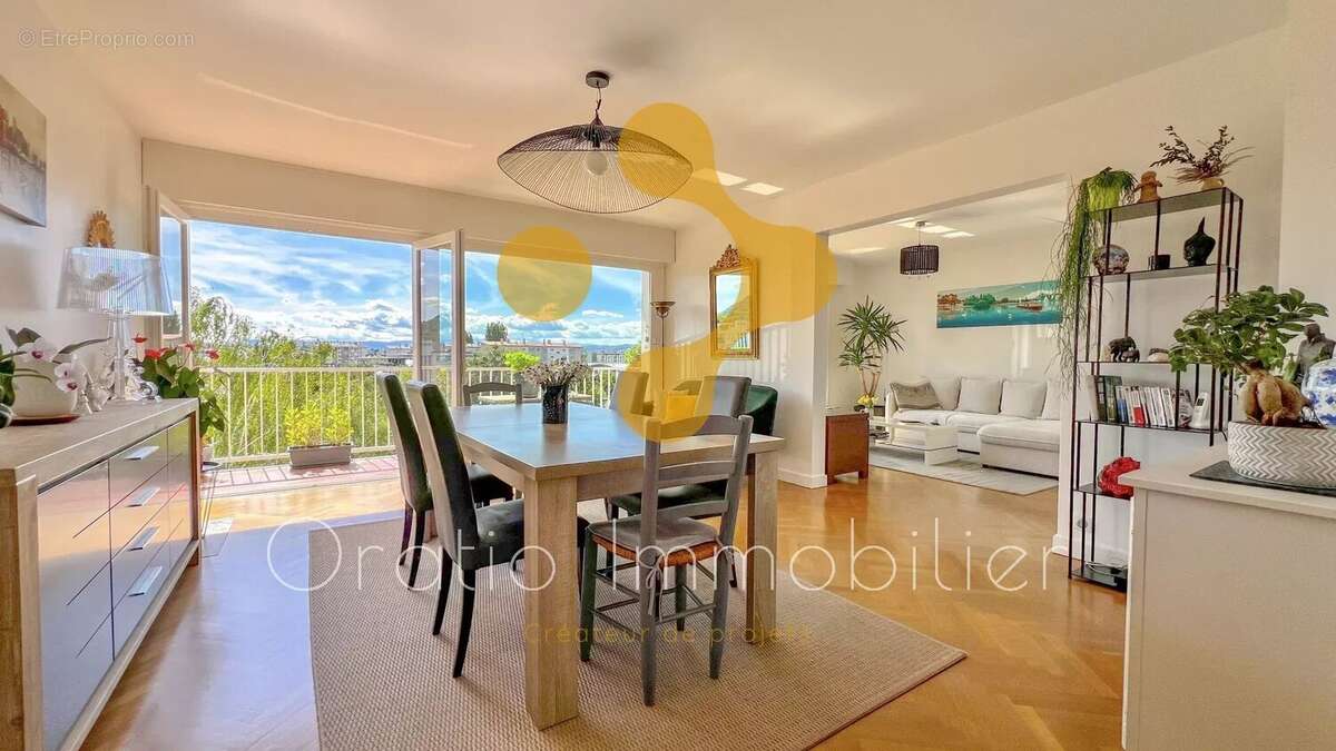 Appartement à ANNECY-LE-VIEUX