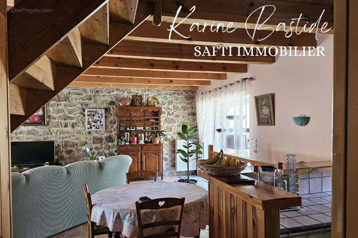 Maison 245 m² à Cros-De-Georand  - photo 5