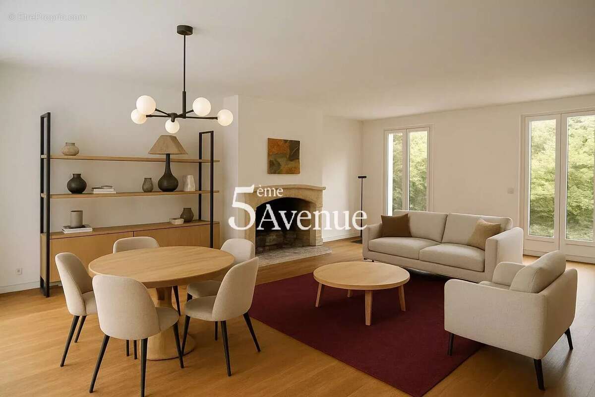 Maison à SAINT-MAUR-DES-FOSSES