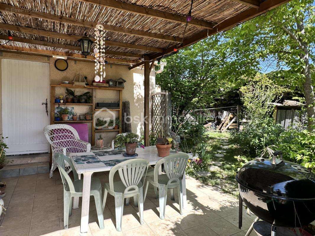 Chambarel - Maison sur une parcelle de 650 m2 avec piscine hors sol - photo 8