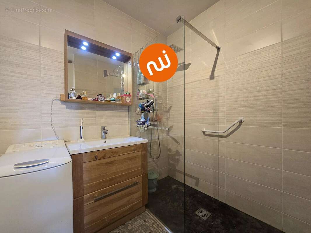 Appartement à TASSIN-LA-DEMI-LUNE