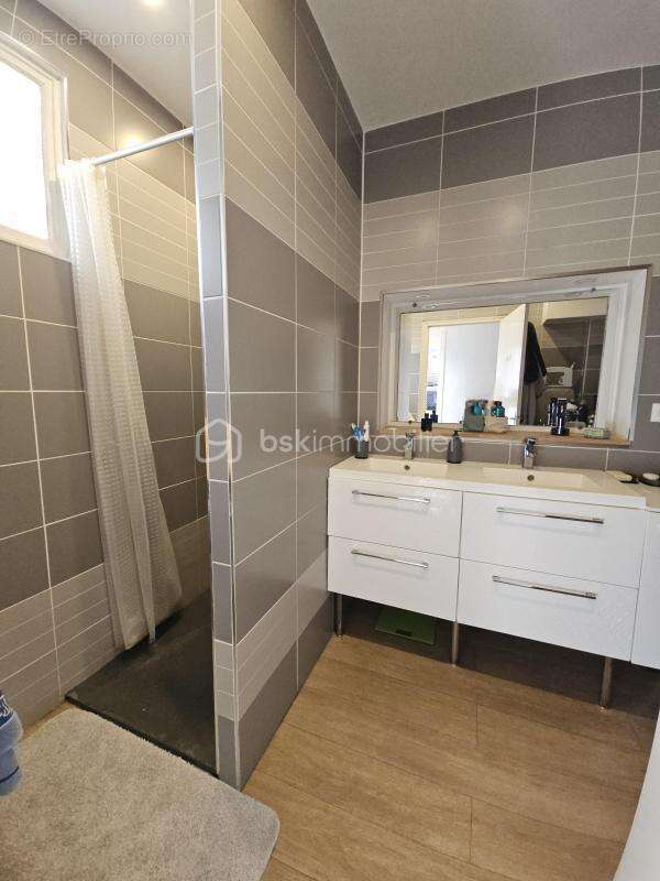 Maison à SIN-LE-NOBLE