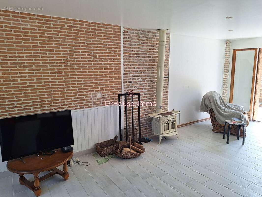 Maison à MALAUNAY