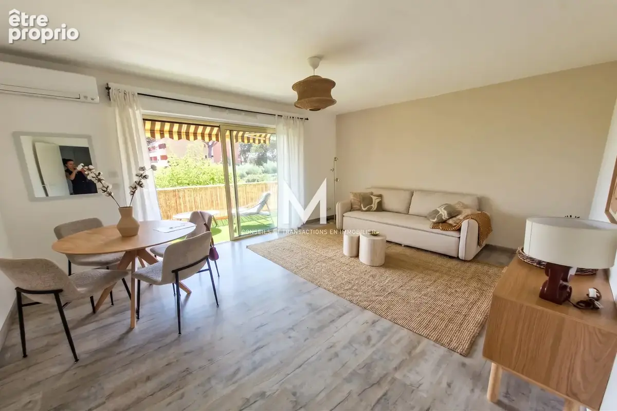 Photo Appartement à Sainte-Maxime au prix de 251 000€