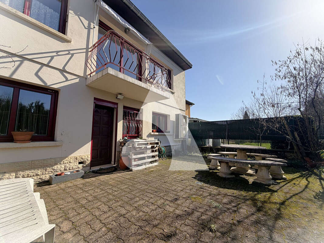 Maison Frouard 5 pièce(s) de 120 m² avec garage et jardin - photo 2