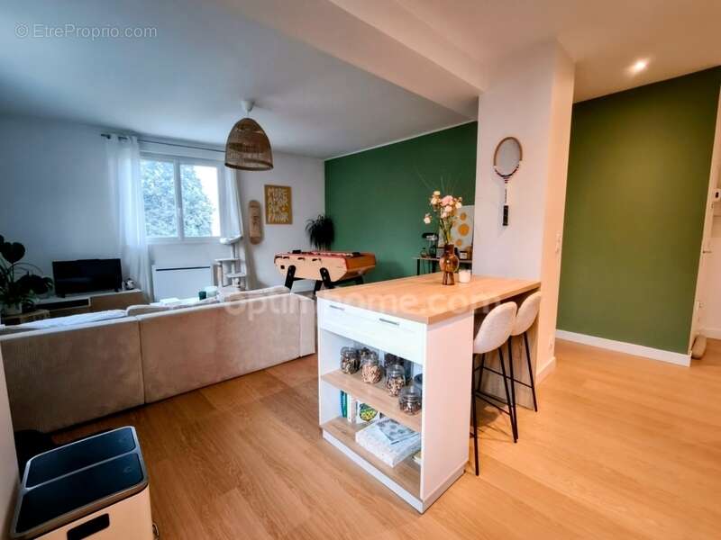 Appartement à VERNAISON