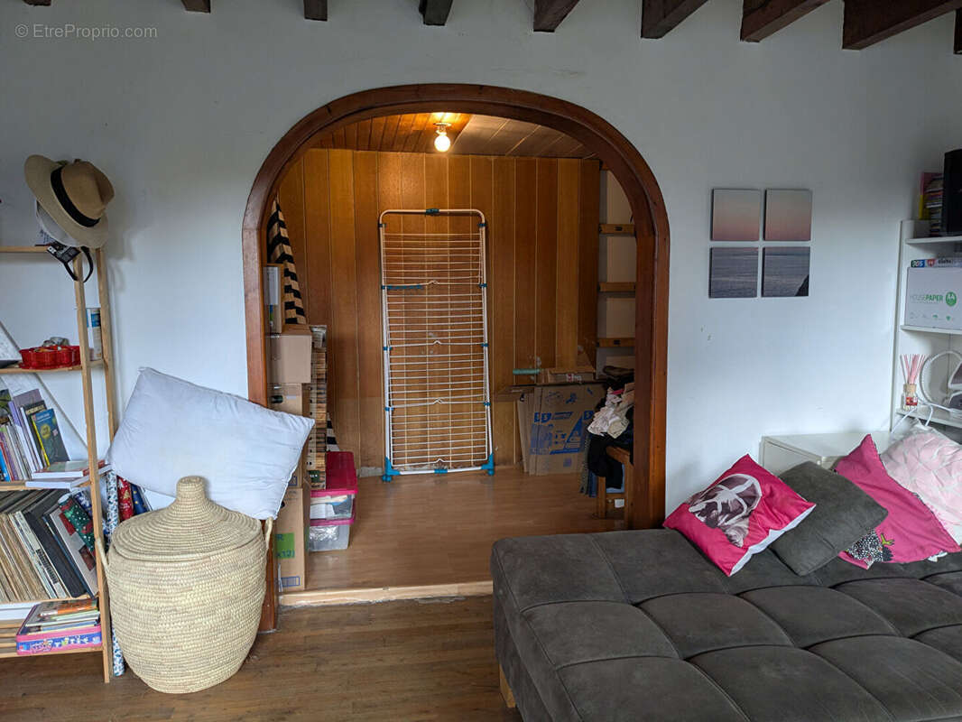 Maison à GUILLAC