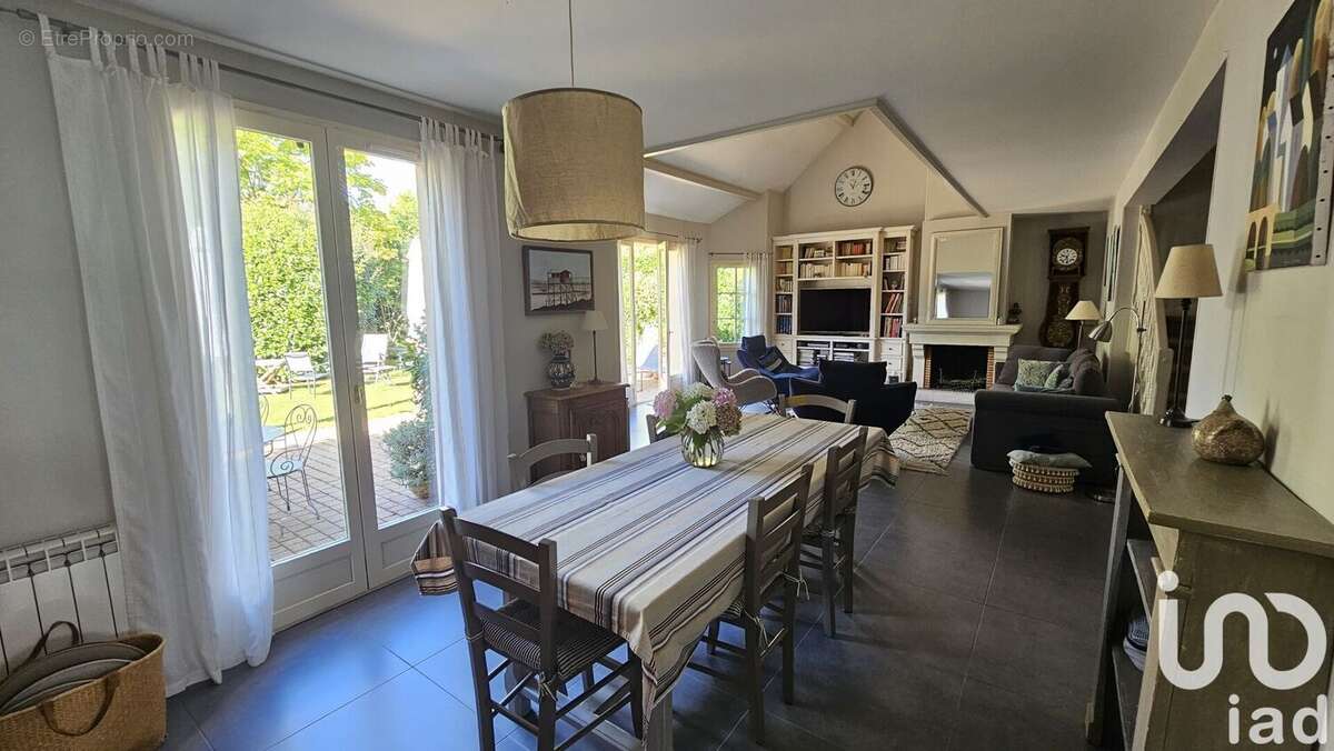 Photo 6 - Maison à MORAINVILLIERS