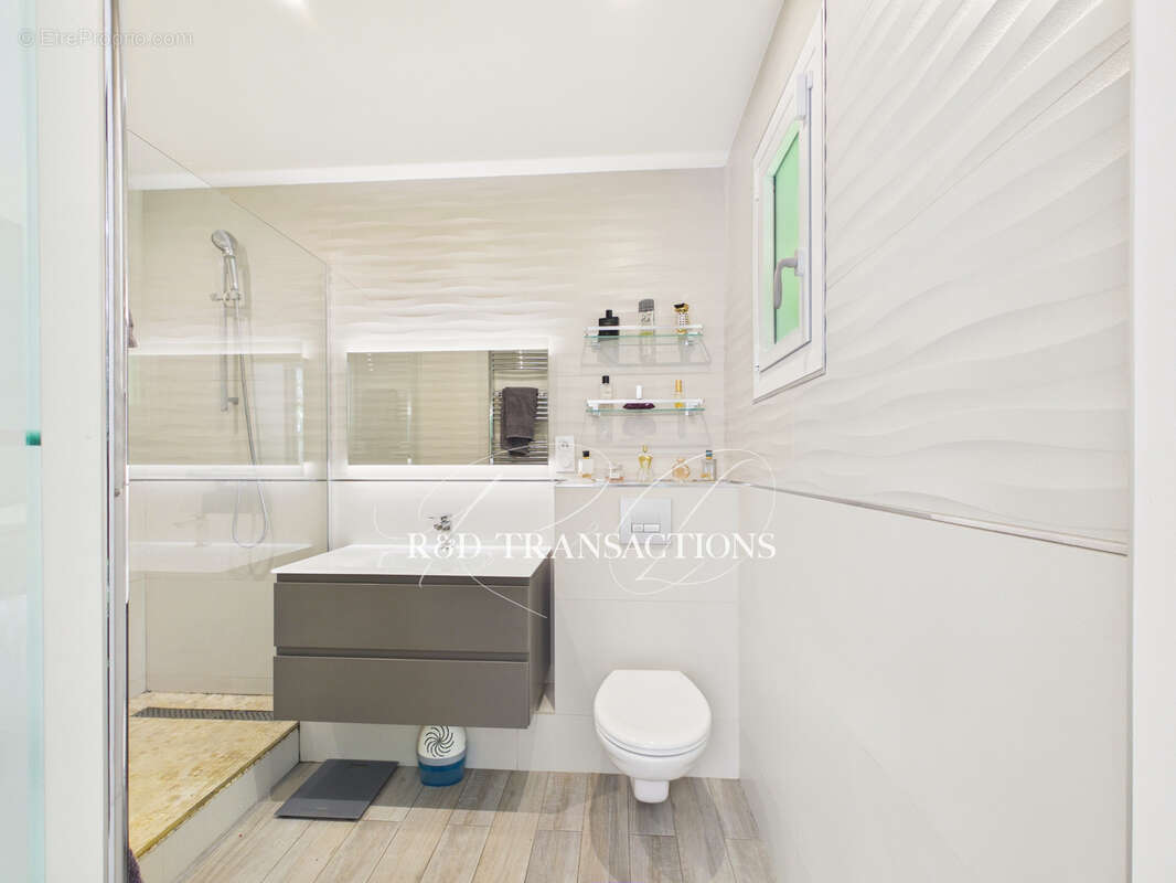 Appartement à SAINT-CLOUD