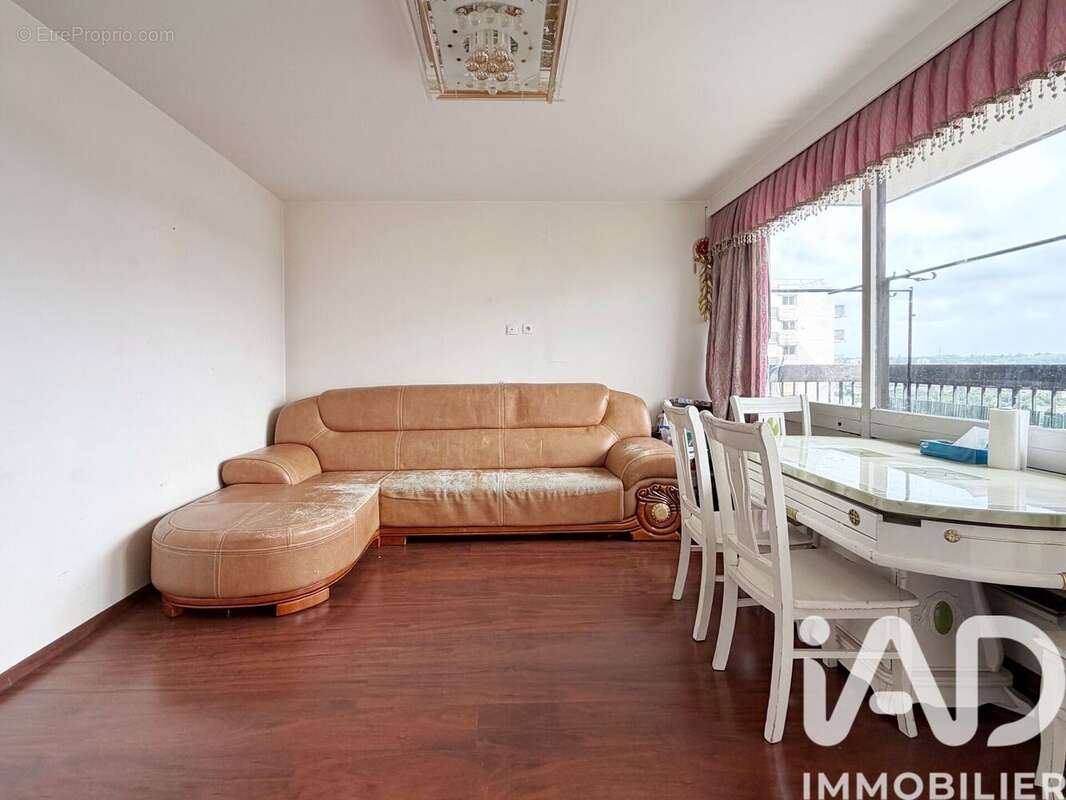 Photo 2 - Appartement à FONTENAY-SOUS-BOIS