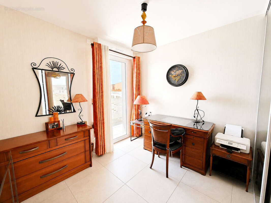 Appartement à CASTELNAU-LE-LEZ