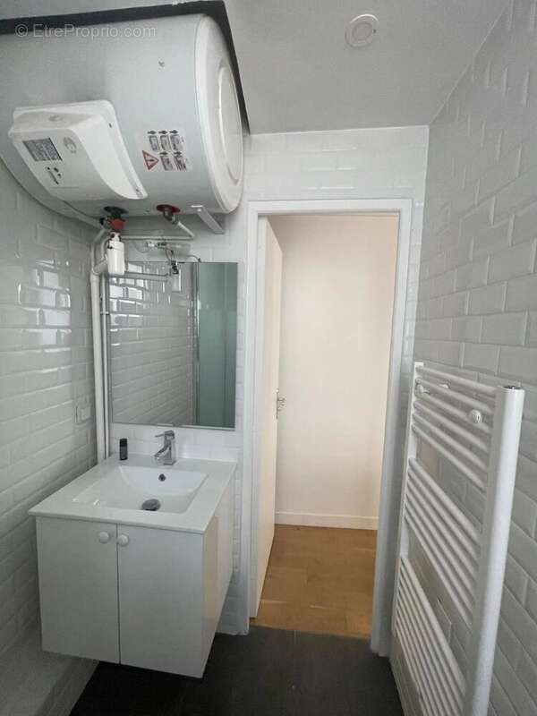 Appartement à PARIS-3E