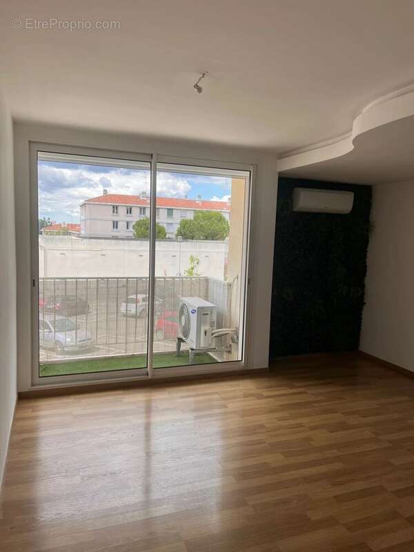 Appartement à VITROLLES