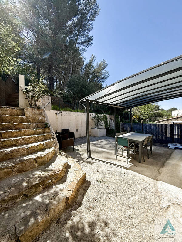 Maison à LA DESTROUSSE