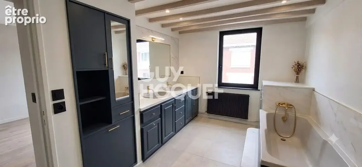 Maison à Fauquembergues - 9 pièces, 6 chambres, grand terrain - photo 11