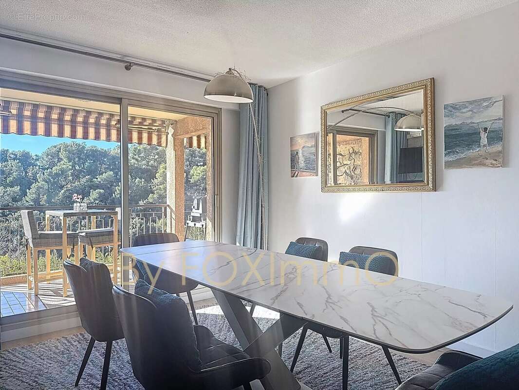 Appartement à VENCE