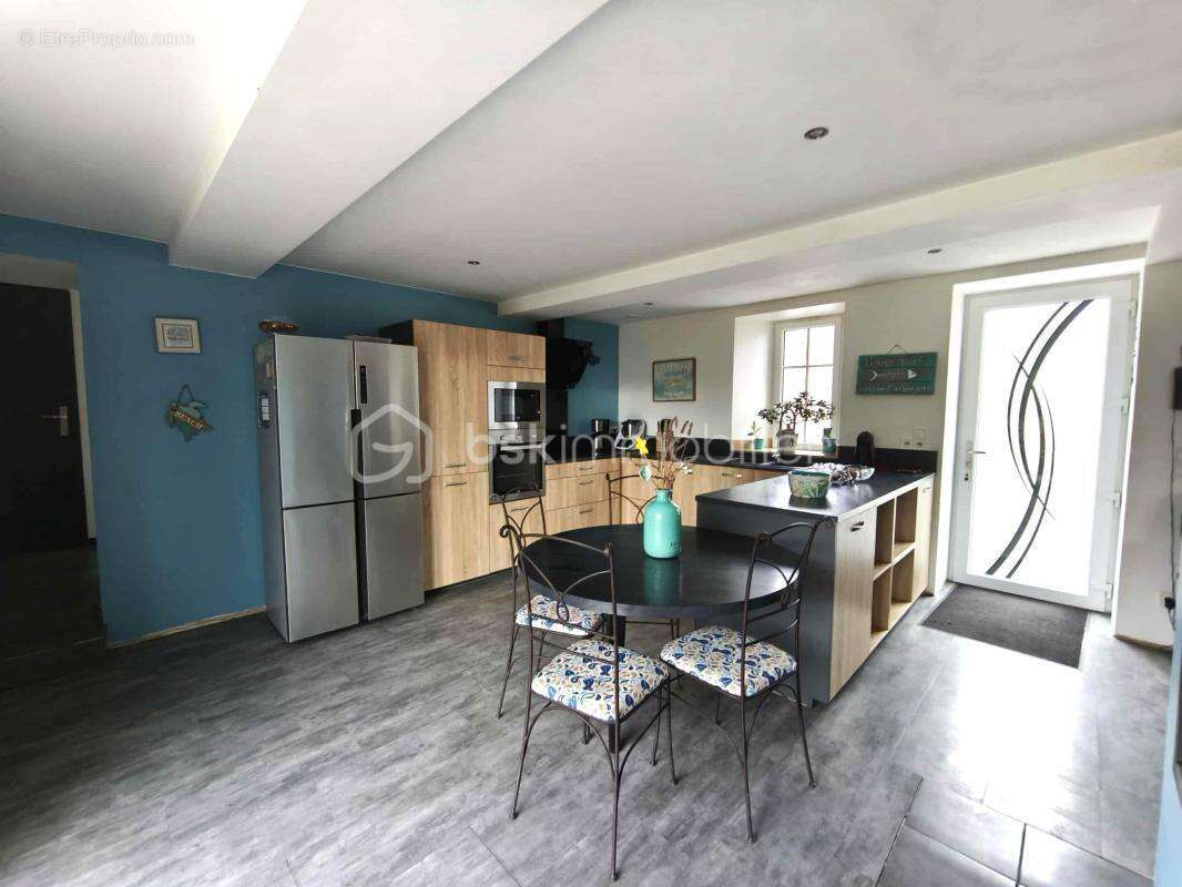 Maison à VIERVILLE-SUR-MER