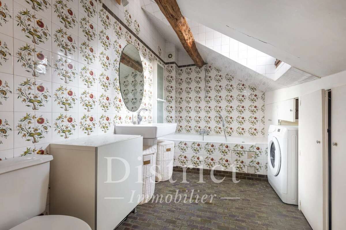 Appartement à PARIS-5E