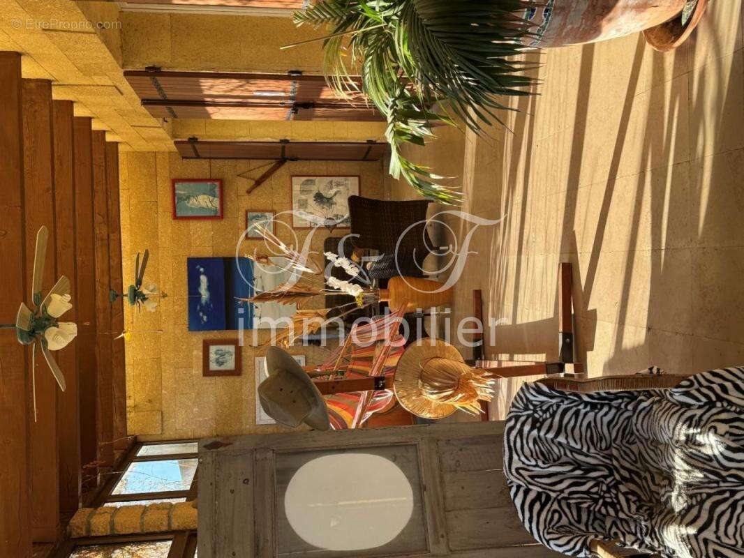 Terrain à REILLANNE