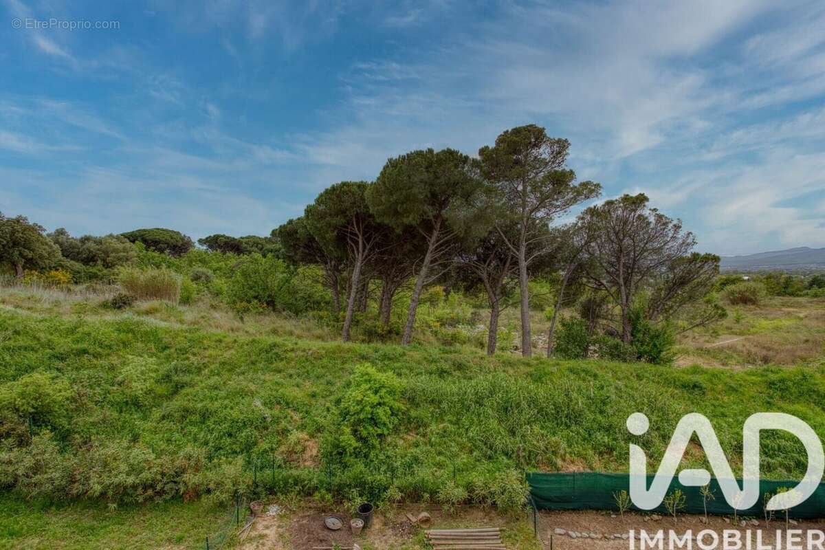 Photo 3 - Appartement à FREJUS