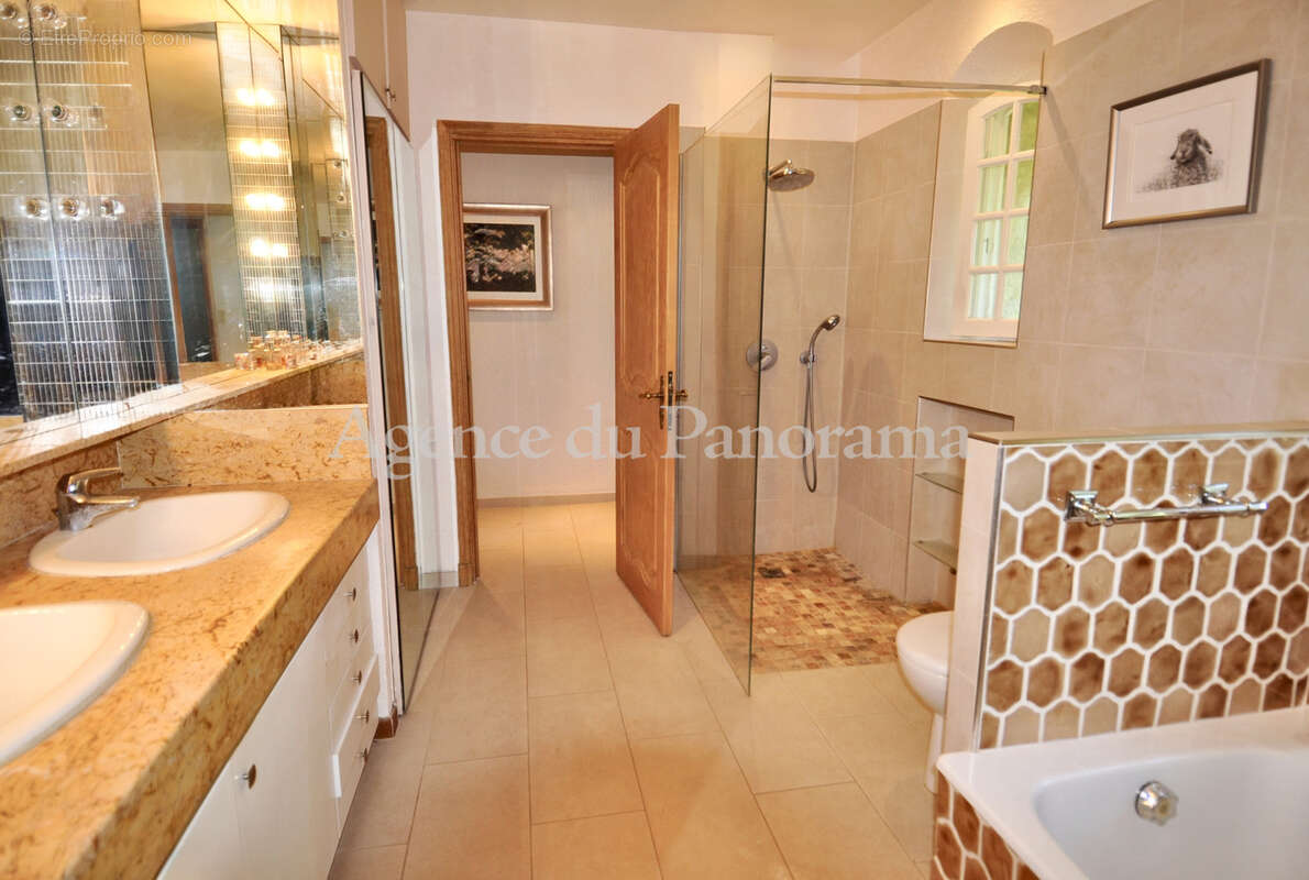 Du charme et du calme pour cette belle villa - photo 16
