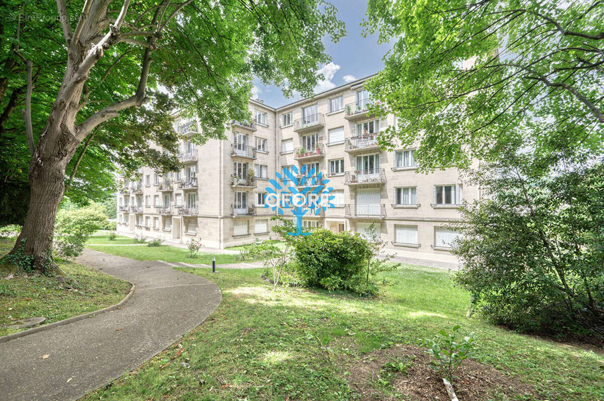 Appartement à SEVRES