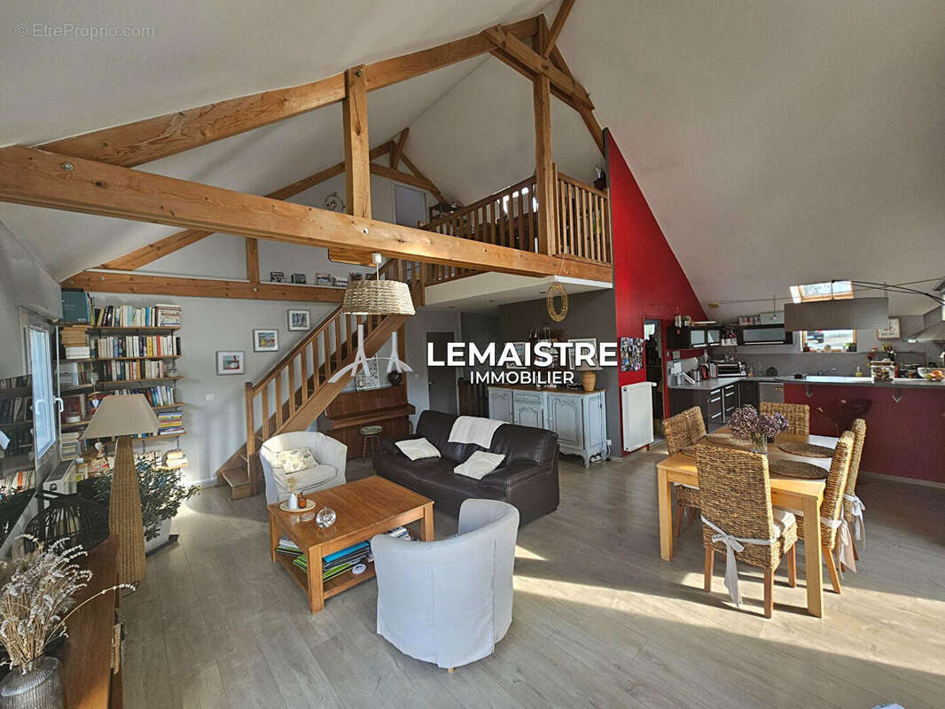 Maison à FONTAINE-LA-MALLET