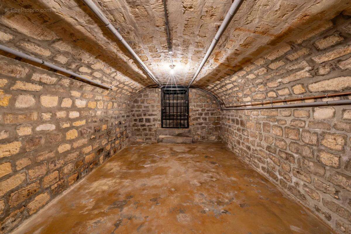 Maison à SAINT-MAUR-DES-FOSSES